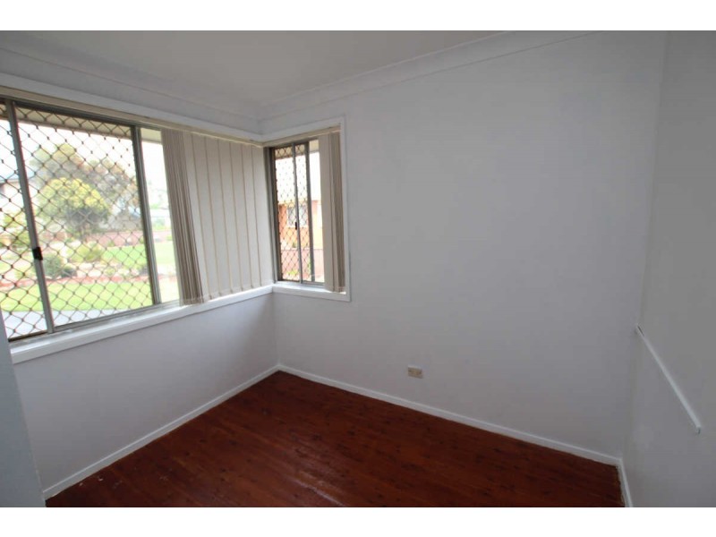 15 HAYWOOD PLACE, Greystanes NSW 2145