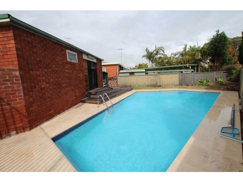 15 HAYWOOD PLACE, Greystanes NSW 2145