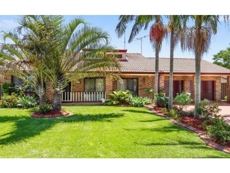 4 SUSSEX PLACE, Seven Hills NSW 2147