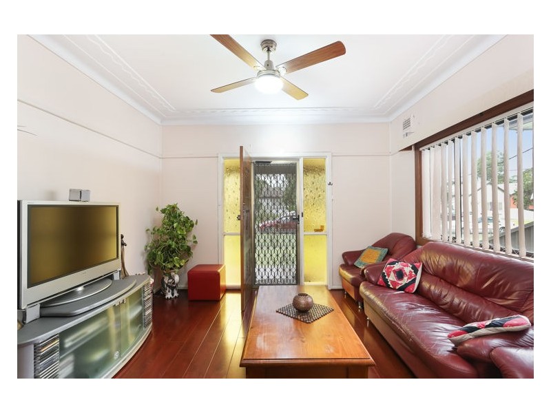 16 Short Street, Rosehill NSW 2142