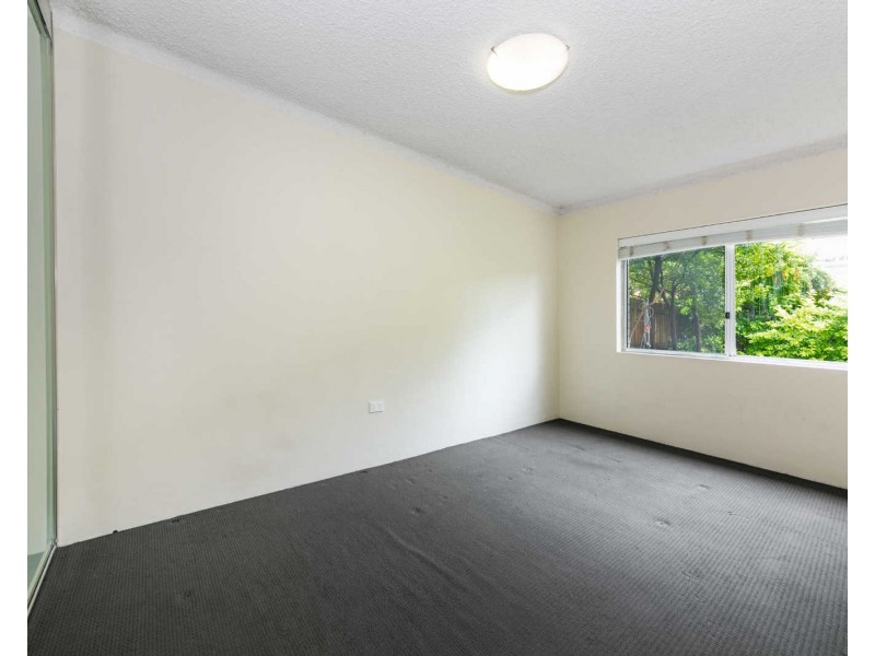 2/26 OXFORD STREET, Merrylands NSW 2160
