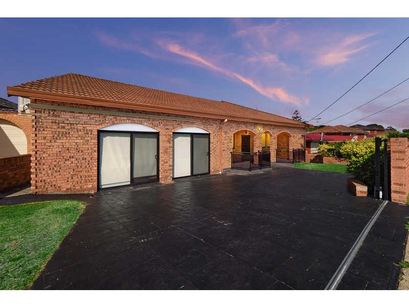 640 MERRYLANDS ROAD, Greystanes NSW 2145