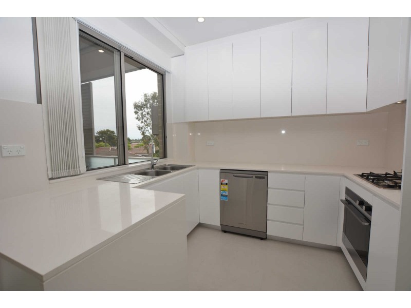 206/35 WALDRON ROAD, Sefton NSW 2162