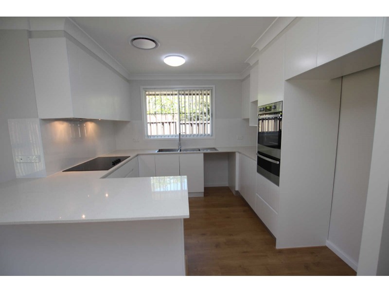 26 CAMERON COURT, Merrylands NSW 2160