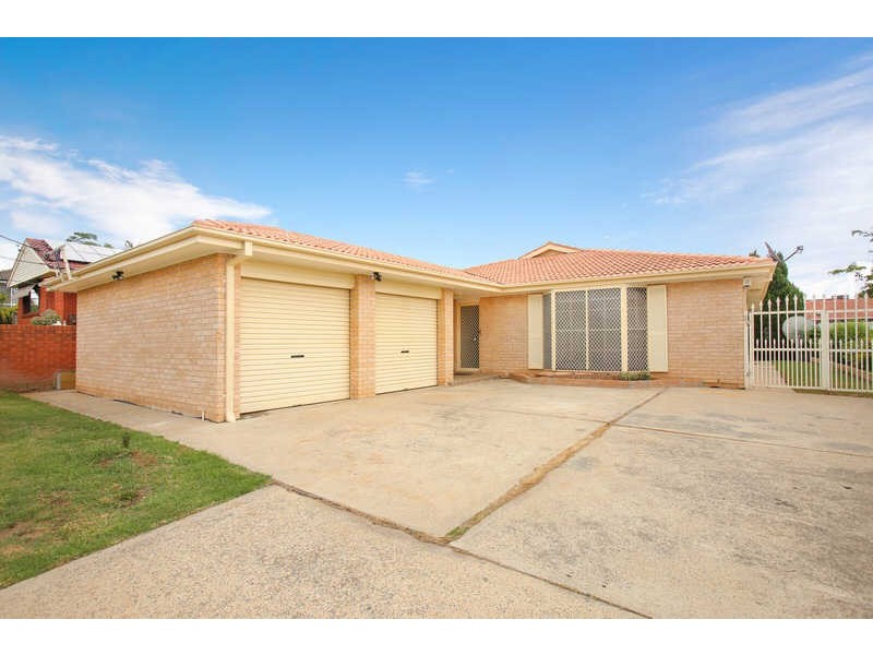 69 JERSEY ROAD, Greystanes NSW 2145