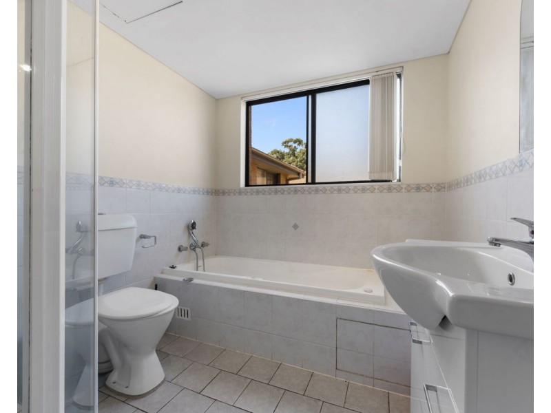 18/42-46 Treves Street, Merrylands NSW 2160