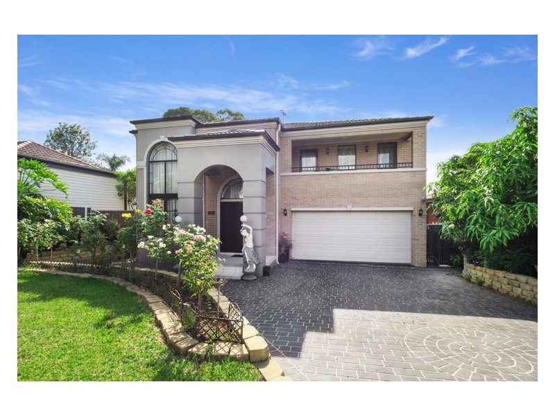 5 Bringelly Avenue, Pendle Hill NSW 2145