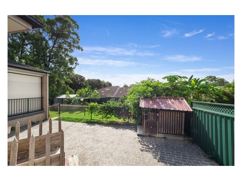 5 Bringelly Avenue, Pendle Hill NSW 2145