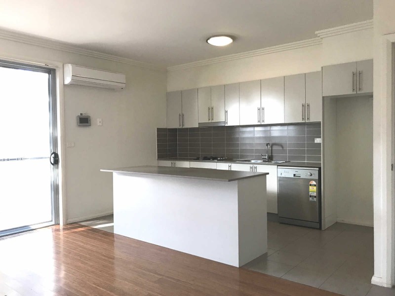 17/100 KENYONS ROAD, Merrylands NSW 2160