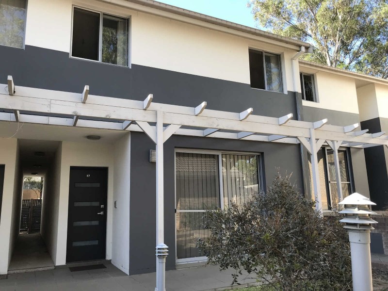 17/100 KENYONS ROAD, Merrylands NSW 2160