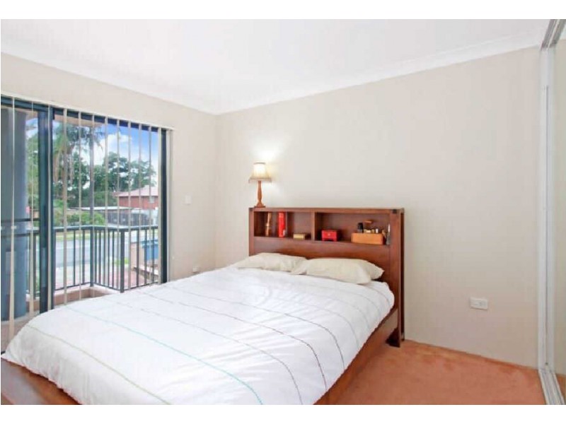 17/42 TREVES STREET, Merrylands NSW 2160