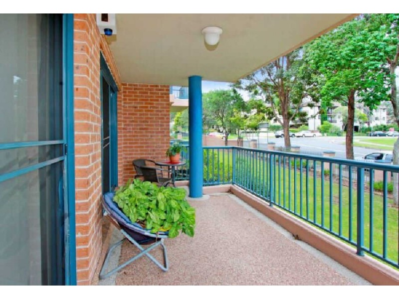 17/42 TREVES STREET, Merrylands NSW 2160