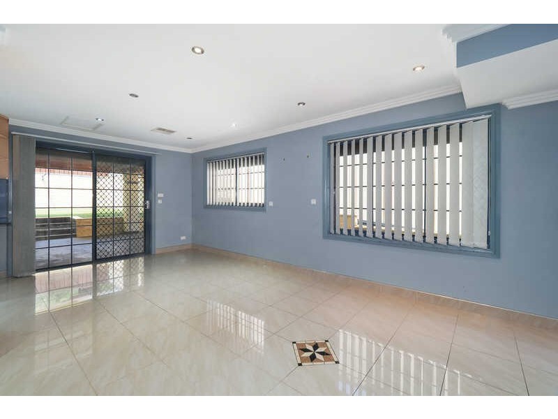 8A BIRRIWA STREET, Greystanes NSW 2145