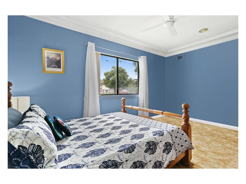 16 Veron Street, Fairfield NSW 2165