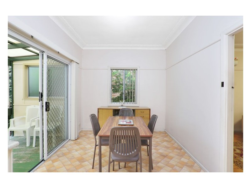 3 Edna Avenue, Merrylands NSW 2160