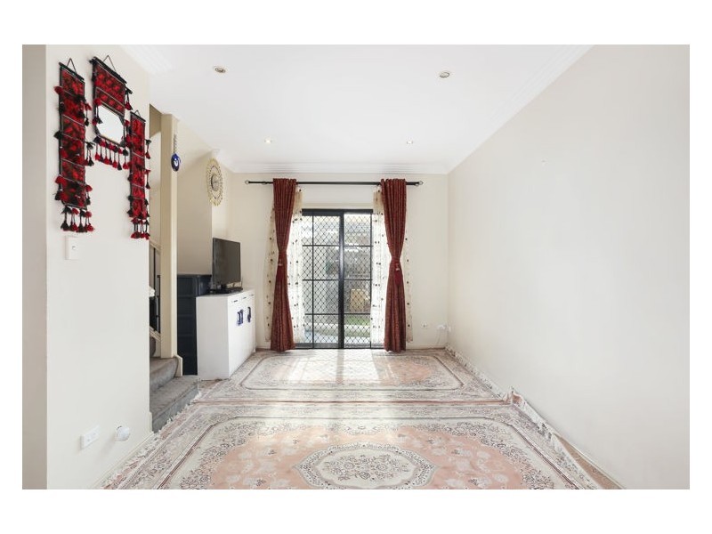 11/17 Willara Avenue, Merrylands NSW 2160