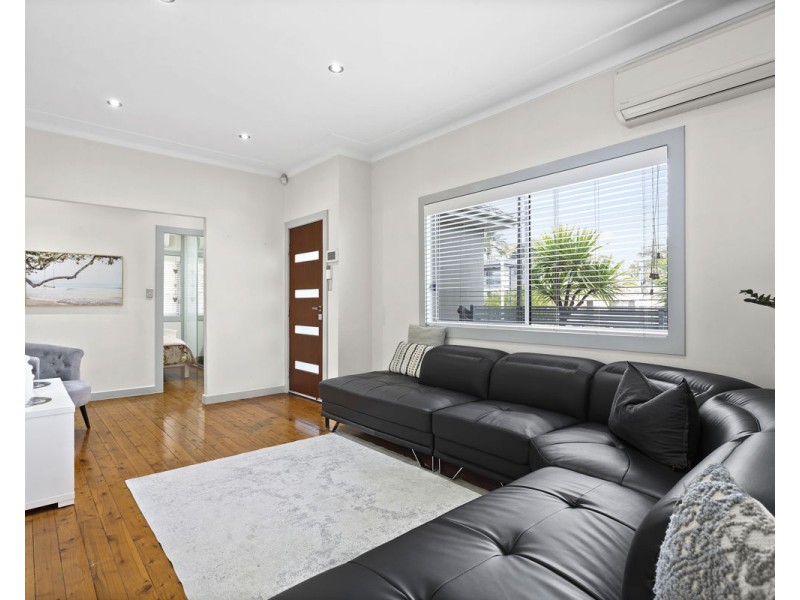 7 Bates Avenue, South Wentworthville NSW 2145