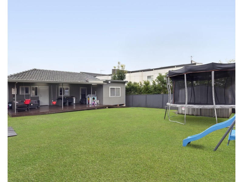 7 Bates Avenue, South Wentworthville NSW 2145