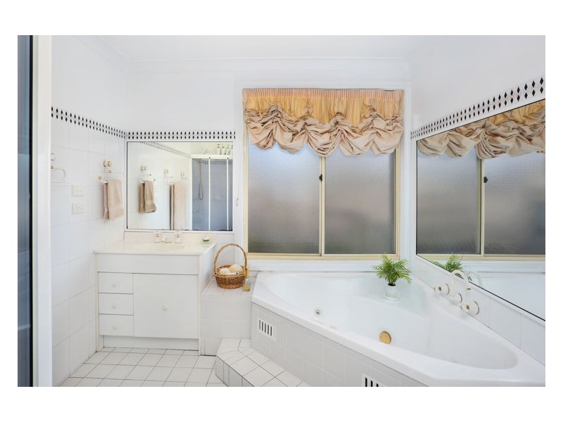 10 Craigelea Street, Guildford NSW 2161