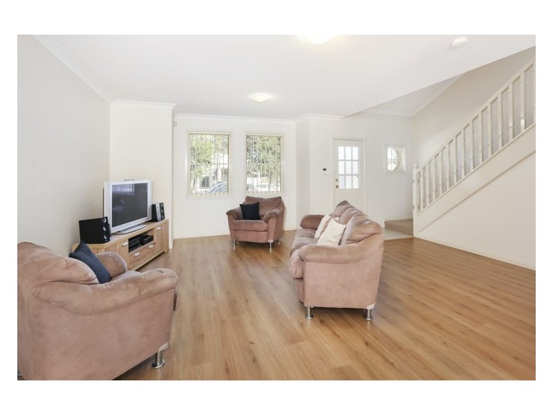 27 Leeds Street, Merrylands NSW 2160