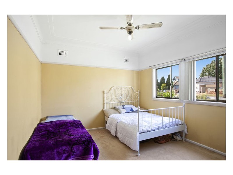 18 Douglas Street, Merrylands NSW 2160