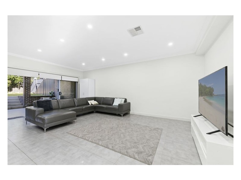 3a Sedgman Street, Greystanes NSW 2145