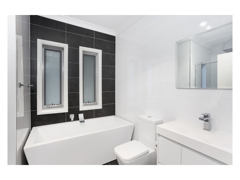 82 Daruga Avenue, Pemulwuy NSW 2145