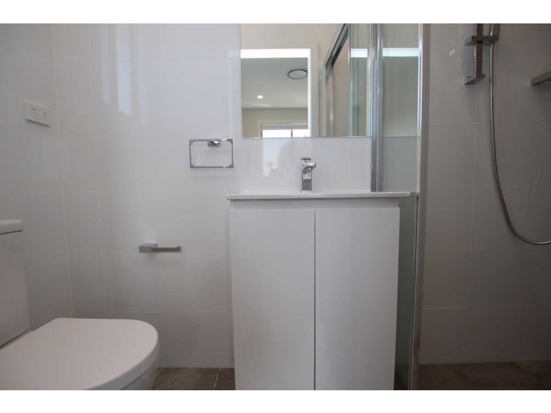 1/6 CHARLOTTE STREET, Merrylands NSW 2160