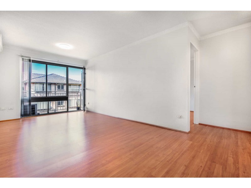 5/26 Neil Street, Merrylands NSW 2160