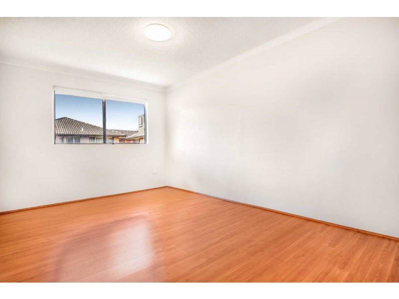 5/26 Neil Street, Merrylands NSW 2160