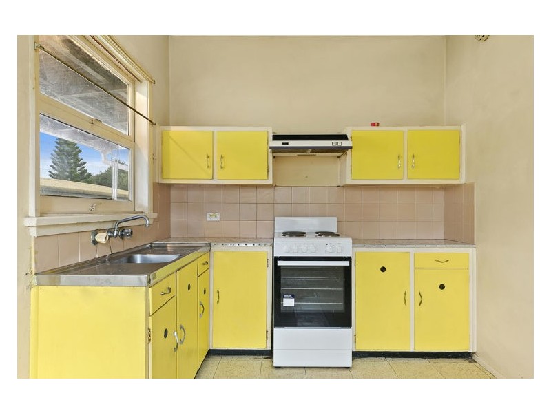 29 Pambula Crescent, Merrylands NSW 2160