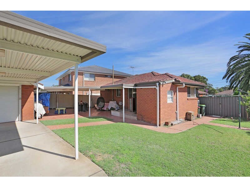 42 HACKNEY STREET, Greystanes NSW 2145