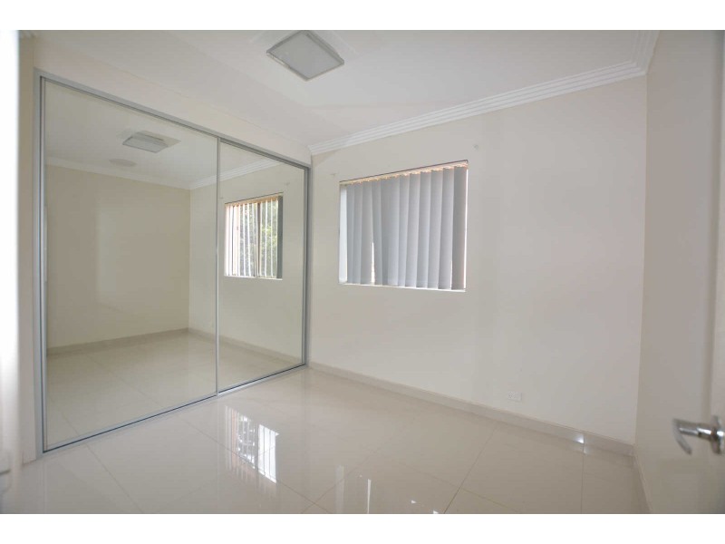 25 CROSSLAND STREET, Merrylands NSW 2160