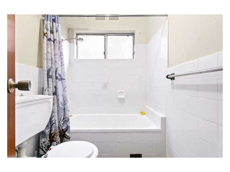 24/22-26 Newman Street, Merrylands NSW 2160