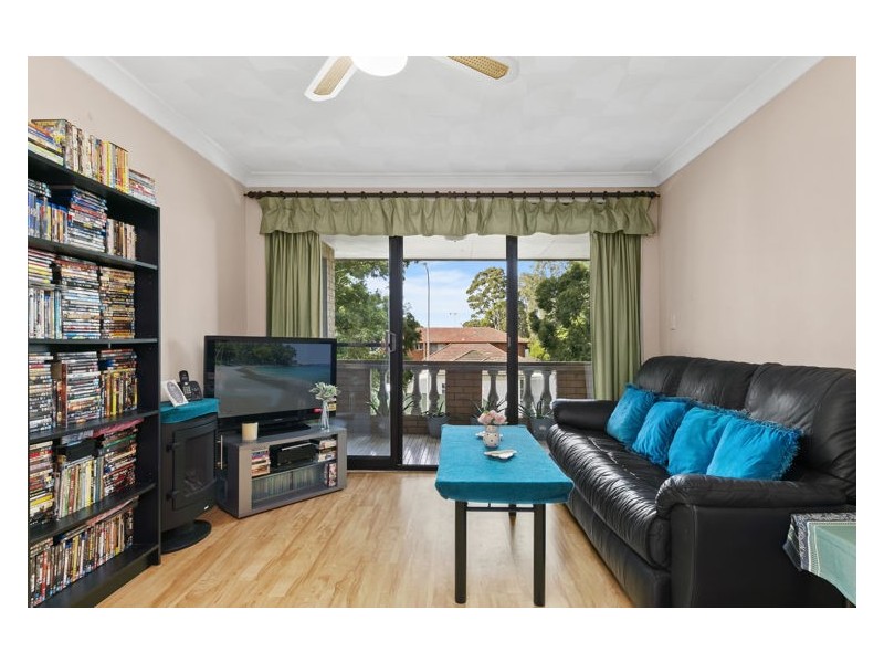 5/36-38 Treves Street, Merrylands NSW 2160