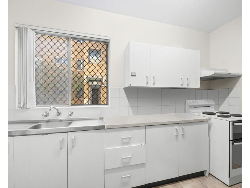 18/22-26 Newman Street, Merrylands NSW 2160