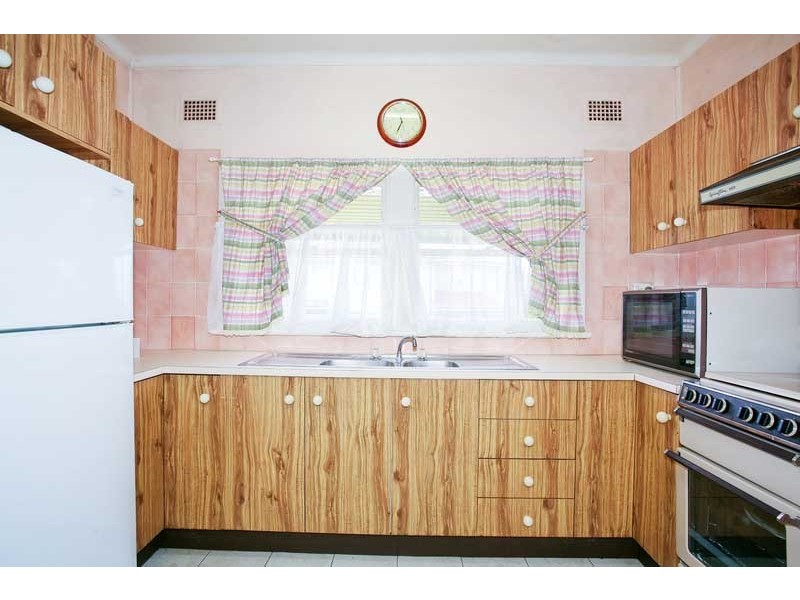 79 Hawksview Street, Merrylands NSW 2160