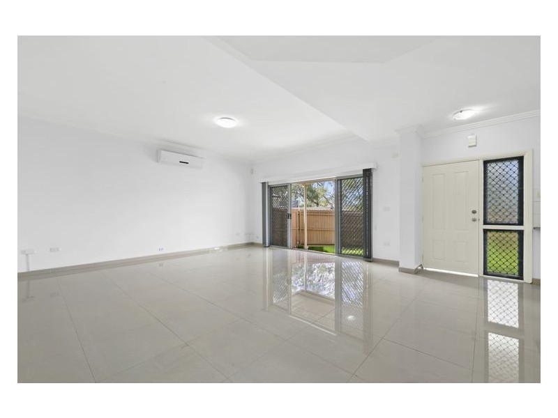 6/317 Blaxcell Street, Granville NSW 2142