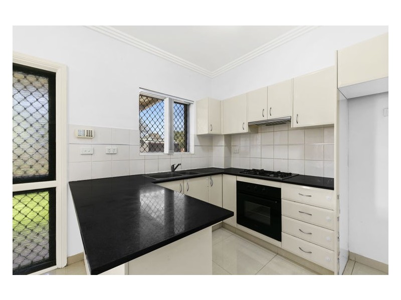 6/317 Blaxcell Street, Granville NSW 2142