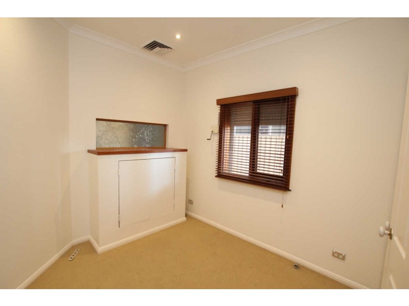 14 KENYONS ROAD, Merrylands NSW 2160