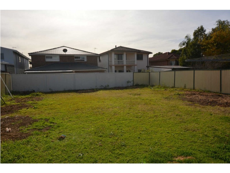 3 EDNA AVENUE, Merrylands NSW 2160