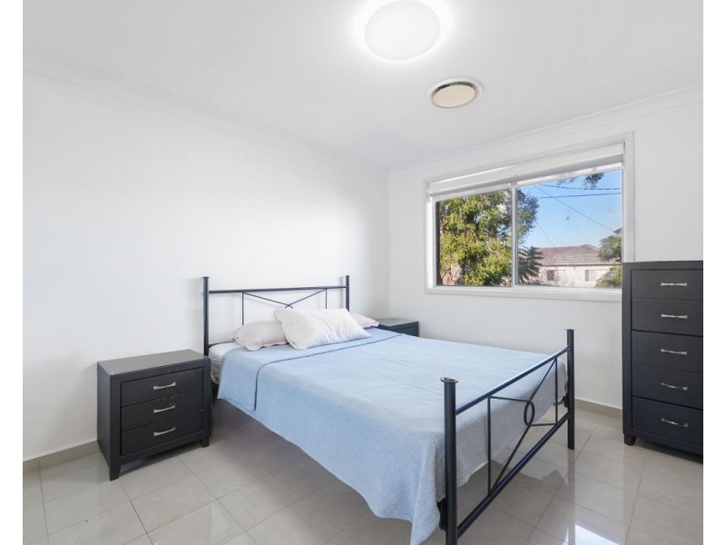 33 Lewis Street, South Wentworthville NSW 2145