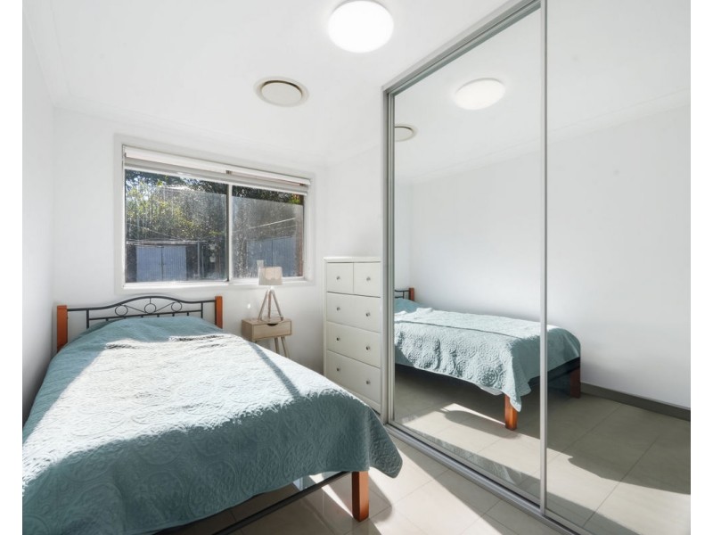33 Lewis Street, South Wentworthville NSW 2145