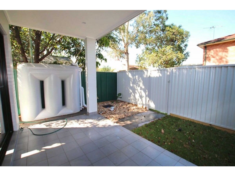 28 ACLAND STREET, Guildford NSW 2161