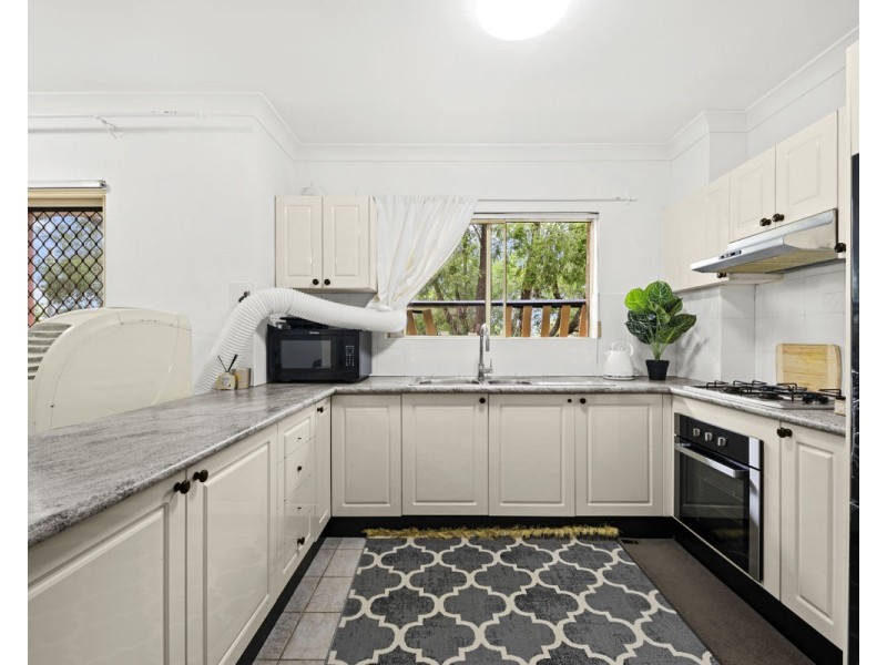 1/62-66 The Esplanade, Guildford NSW 2161