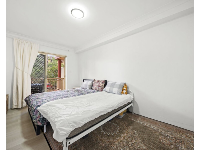 1/62-66 The Esplanade, Guildford NSW 2161