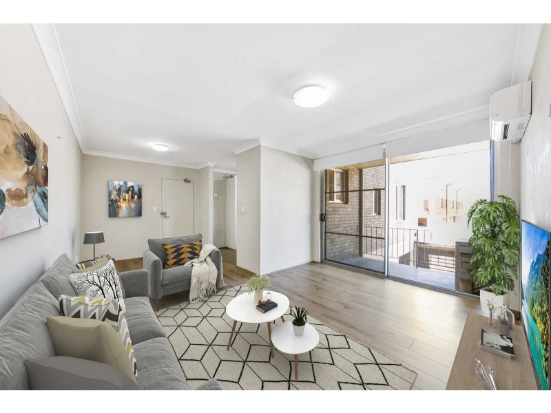 3/18 Oxford Street, Merrylands NSW 2160