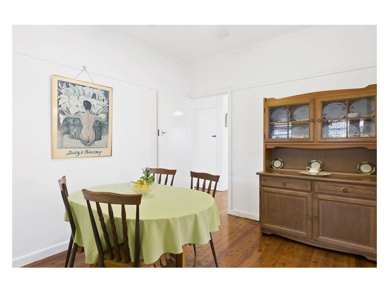 98 Military Road, Guildford NSW 2161