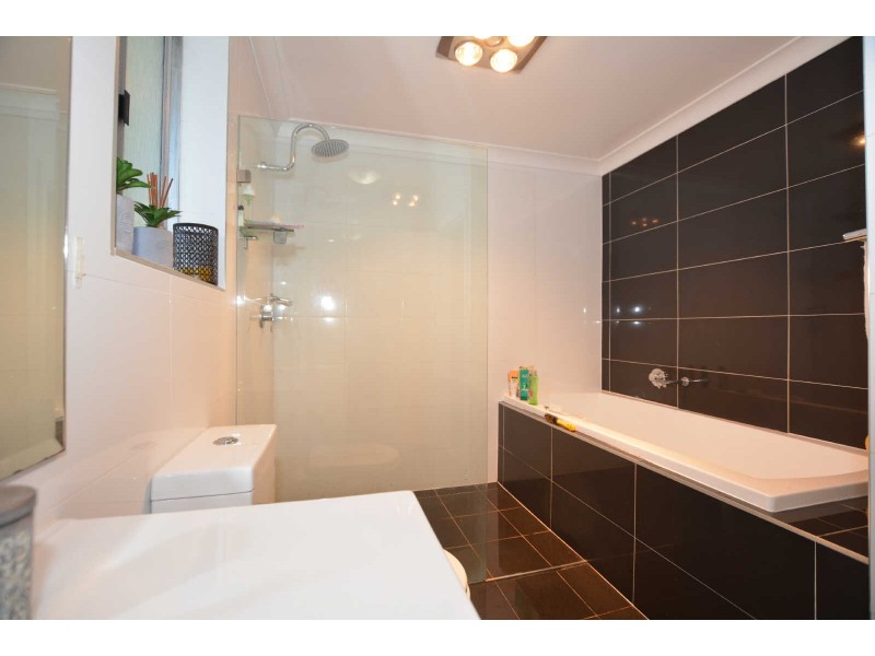 61 MUNRO STREET, Greystanes NSW 2145