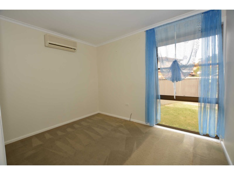 21A KISDON CRESCENT, Prospect NSW 2148